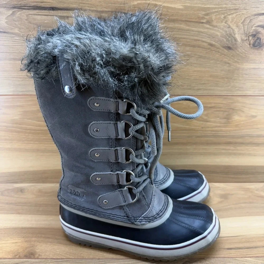 Sorel Joan Of‎ Arctic Boots FLAW 6 Gray Suede Snow Faux Fur Winter Waterproof